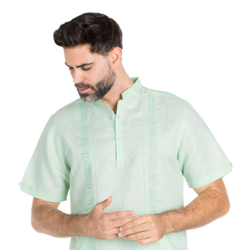 Band collar embroidered pleated linen 